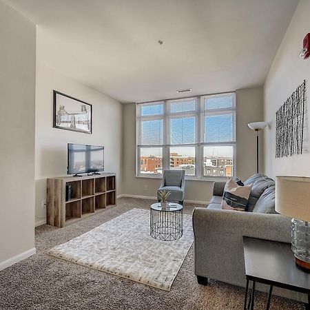 Апартаменты Frontdesk 707 North Apts Downtown Indy Индианаполис Экстерьер фото